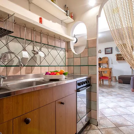 Stone House Lu Bagnu *